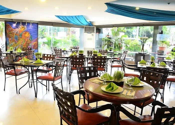 Comfy Manila-kalaw Hotel